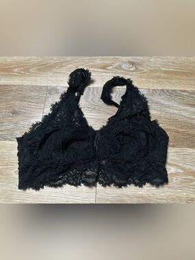 Aaerie Black Lace Bralette with Scalloped Hem